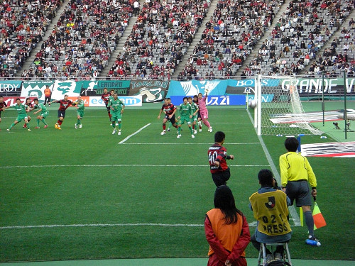 小笠原コーナーキック