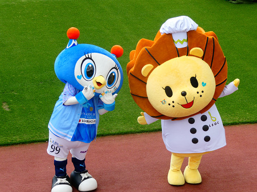 フリ丸とれおっくん