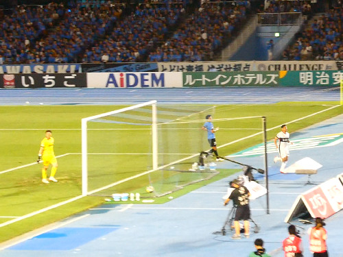 レオ セアラが決めた！