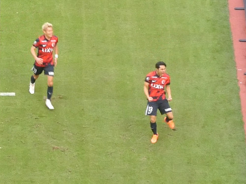 雄叫び、知念